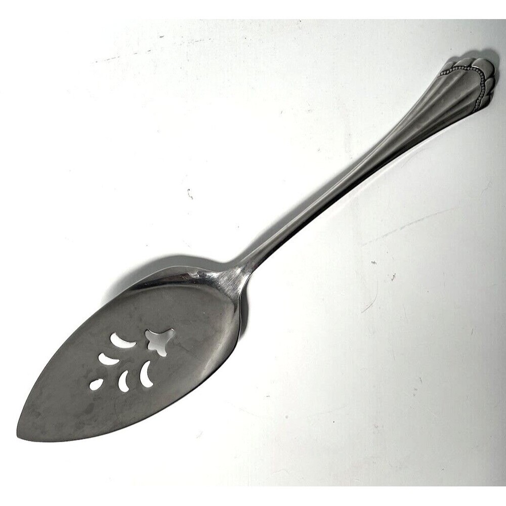 Oneida Stainless Silver Tone Marquette Pierced Pie Server Vintage Cake